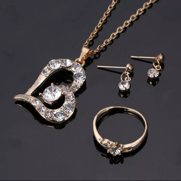 FASHION JEWELRY SET - Picture 2 of 4